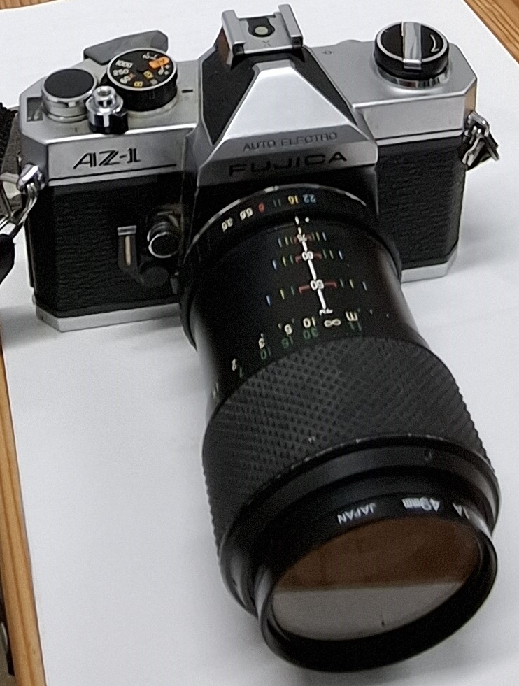 מצלמה אלקטרונית Fujica  פוג'י יפן AZ-1